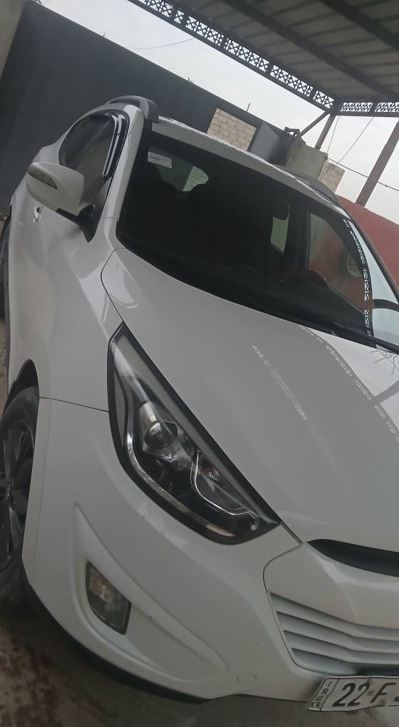 ٢٠١٤ توكسون رقم اربيل هزة وسنوية ورقم جديد محرك ما مفتوح ماشية ٢٠٥ مكفولة من الدعم والصبغ بيها بارد قليل وملاحظات بسيطة الشراي يجي خاص وتدلل موصل, نينوى


**إذا كنت صاحب هذا الإعلان وتريد حذفه لأي سبب، رجاءا أرسل رسالة إلى الدعم الفني**