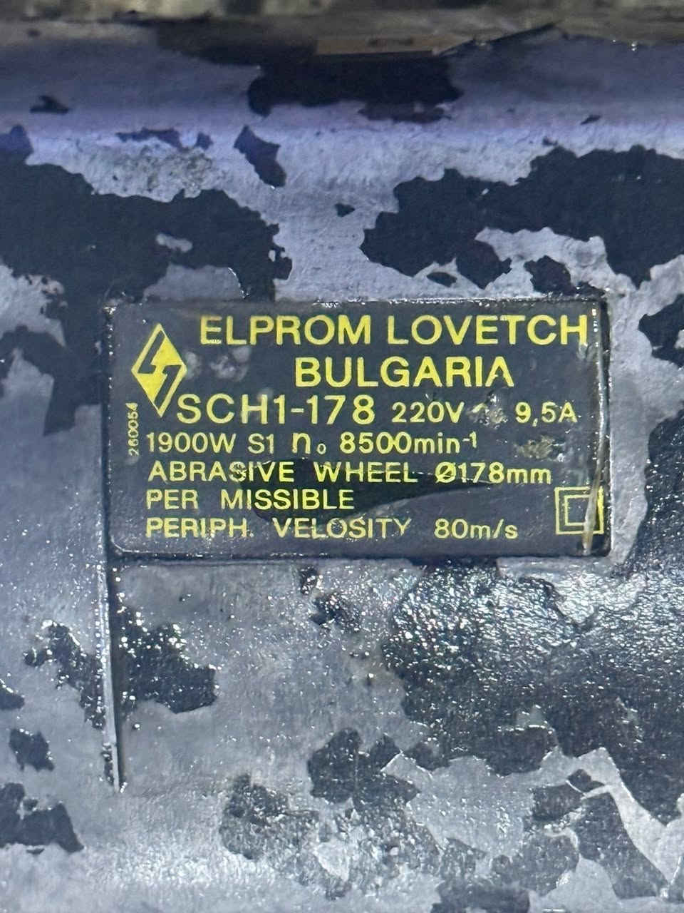 السلام عليكم
كوسرات ودريلات مستعمل بدون تصليح كلها شغاله العدد 9 قطع ابيع شلعه وع الفحص مكاني بغداد


**إذا كنت صاحب هذا الإعلان وتريد حذفه لأي سبب، رجاءا أرسل رسالة إلى الدعم الفني**