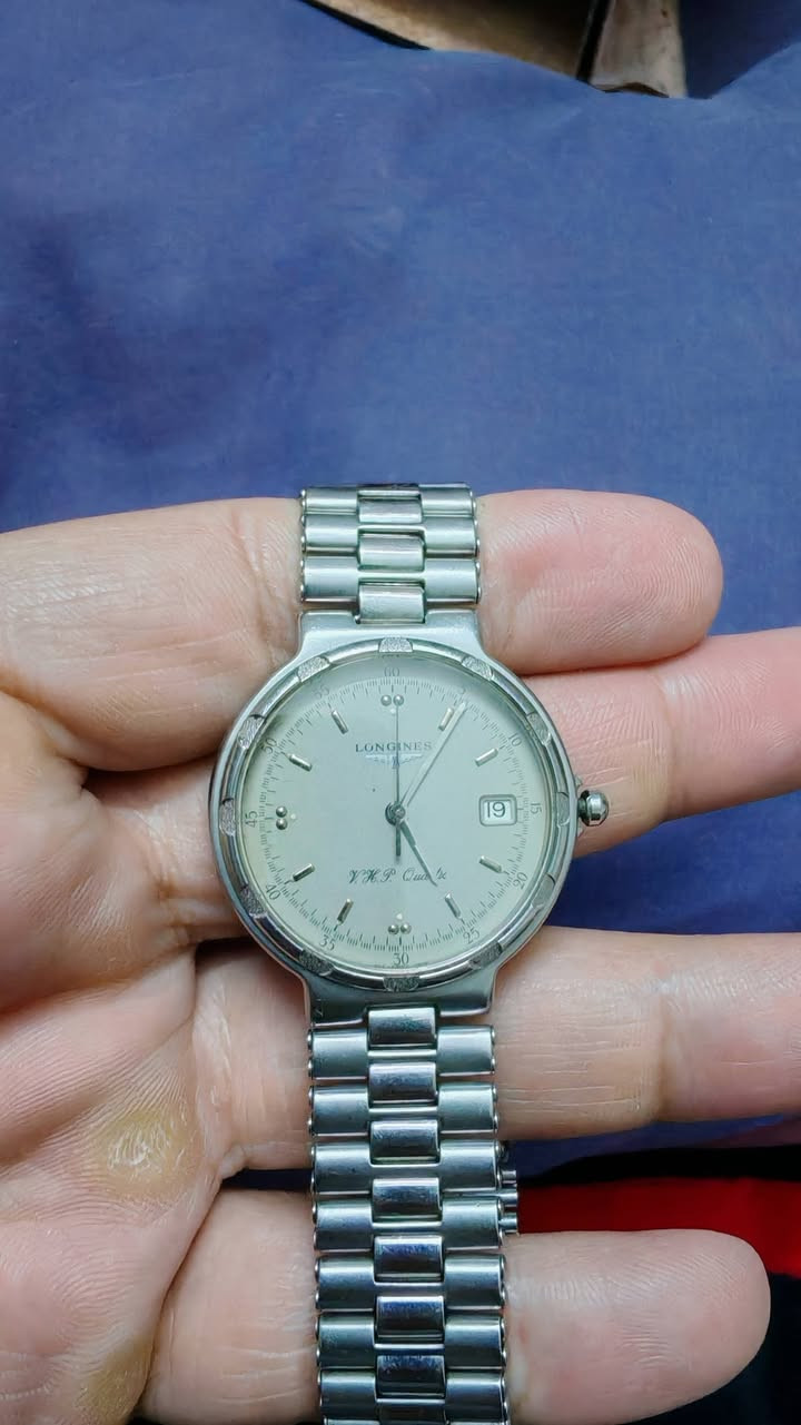 للبيع عاطلة، ابيع على وضعها
لونجين كونكويست، ماكنة معلمة، بيها عطل بالدكمة والماكنة، ابيعها على وضعها.
السير مكبر بي إضافة
السعر أكيد طيب مال عاطلة.


**إذا كنت صاحب هذا الإعلان وتريد حذفه لأي سبب، رجاءا أرسل رسالة إلى الدعم الفني**