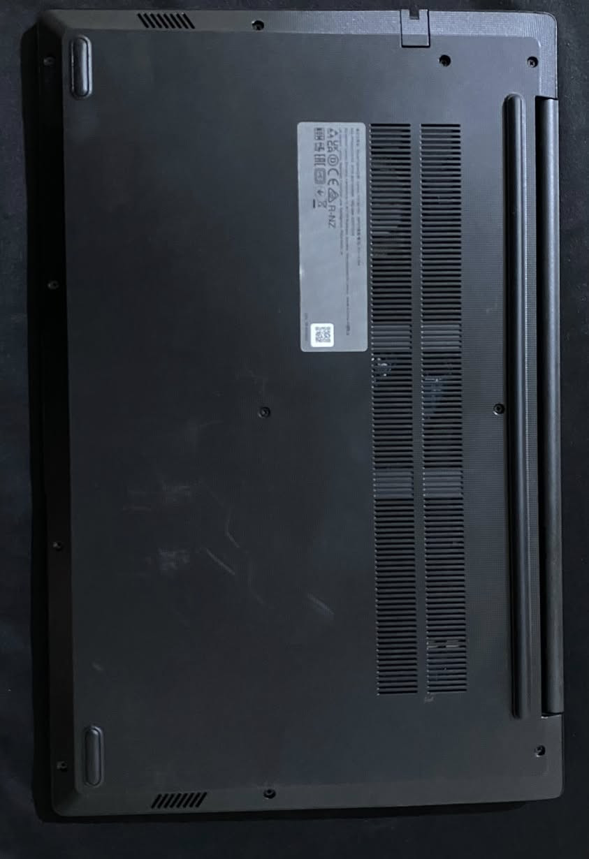 لابتوب للبيع 
مكاني بغداد 
السعر:قيمه وذا عجبني أدخلك خاص 
Lenovo 
موصفات

Device name FIRSTPRO
Processor 13th Gen Intel(R) Core(TM) i5-13420H (2.10 GHz)
Installed RAM 8.00 GB (7.73 GB usable)
Device ID BB8E0888-17F0-478D-B83C-7DFFAA74223E
Product ID 00330-80000-00000-AA381
System type 64-bit operating system, x64-based processor
Pen and touch No pen or touch input is available for this display

Edition Windows 11 Pro
Version 25H2
Installed on ‏15/‏02/‏2025
OS build 26200.8037
Experience Windows Feature Experience Pack 1000.26100.300.0


**إذا كنت صاحب هذا الإعلان وتريد حذفه لأي سبب، رجاءا أرسل رسالة إلى الدعم الفني**