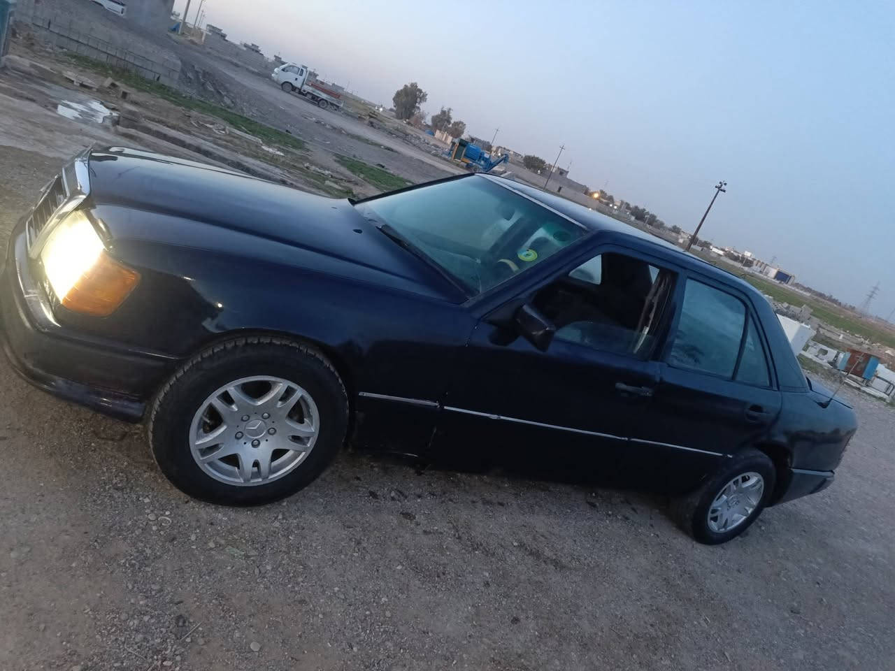 مارسدس ٨٩للبيع 
رقم بغداد الماني شرط تحويل وكاله 
كير ومحرك ٢ونص بالشرط 
صبغ جماليه فقط بدون معجون 
سيارة ياردله نواقص بسيطه سيارة شغاله وين تريد اطلع بيه 
صدر +كهربائيات +زوج تايرات نص عمر وزوج جديد 
 سعر بيع مستعجل يعني كووم حديد لاتخابرني وتسالني شبيه مابيه كاتبلك تفاصيل 
سعر بالنقد ٣٥ وترهم مقدمه والبقيه قسط 
مكان سيارة جلولاء شيخ بابا ***********
