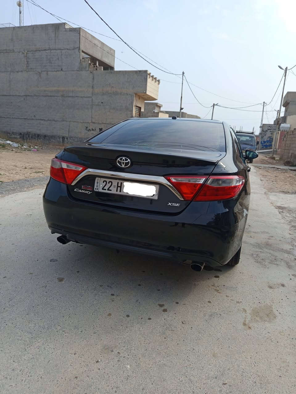 سلام عليكم للبيع كامري 2016 سياره بيها صبغ بابين اثر شخط شرط بدون فتح بدون ايرباك سياره كلش جديده
سياره مواصفات Xseفول مواصفات للخير 
فتحه سقف 
شفتات ستيرن 
بصمه دخول ذكي دوسات ترحيب 
كشنات هيتر وكهرباء وجلد 
شحن لاسلكي 
رادارات امامي خلفي وجانبي 
منضومت زنزون جديده 
تدفئه وتبريد ثلج 
سياره كامله مكمله تخم تاير جديد صدر امامي خلفي جديد
سياره كامله من كل نواحي 
مكان سياره ديالى  اي ستفسار ***********
