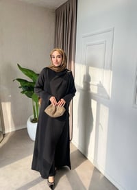 شروة أطقم • ١٠٠ قطعة • مقاسات ٣٨-٤٦