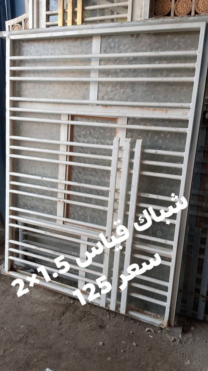 سلام عليكم بيبان تسكام شكل واحد مكاني شارع حنون قرب مطعم ابو جلال اخوكم مرتضة الطرفي  *********** نجف
