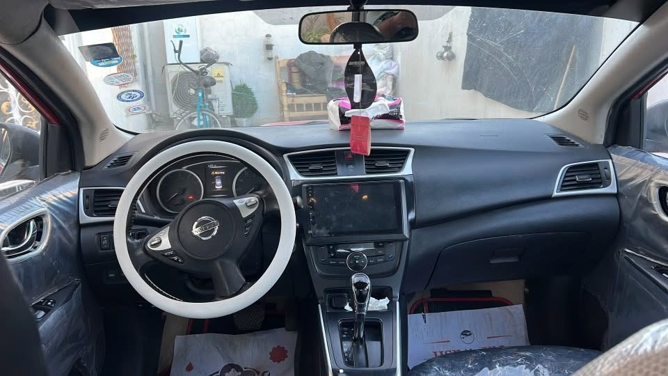 نيسان سنتره وارد أمريكي 

٢٠١٨ السياره جافيه نصبتها حلوه السياره شرط 
١٦٠ هد ستيرن صدر جديد تبريد خير من الله 
كير او مكينه مكفولات 

السياره بسمي تحويل ثاني يوم 
الشراي ينتصل السعر ٨٥ بيها مجال حك الجيه 
***********
مكاني بسمايه
