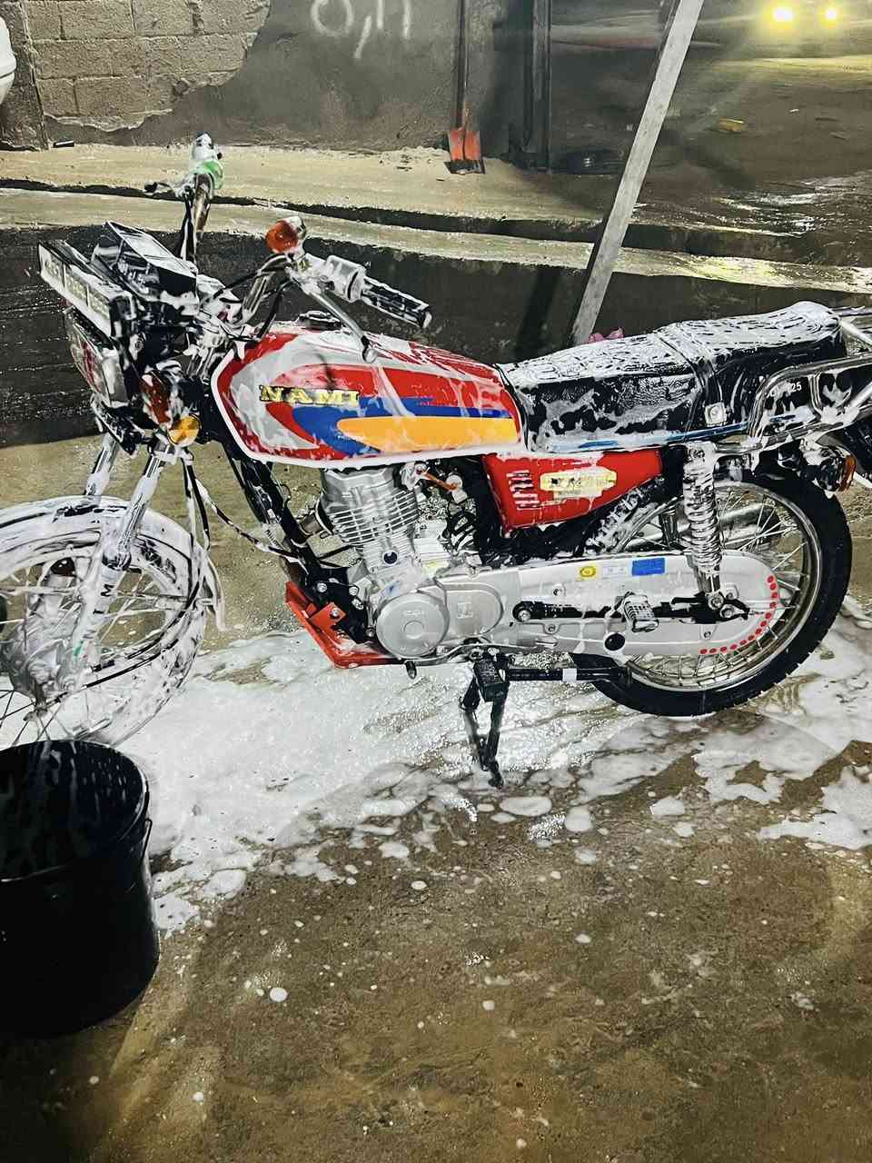 ‏دراجة للبيع ‏رقم سنوية ***********￼￼
