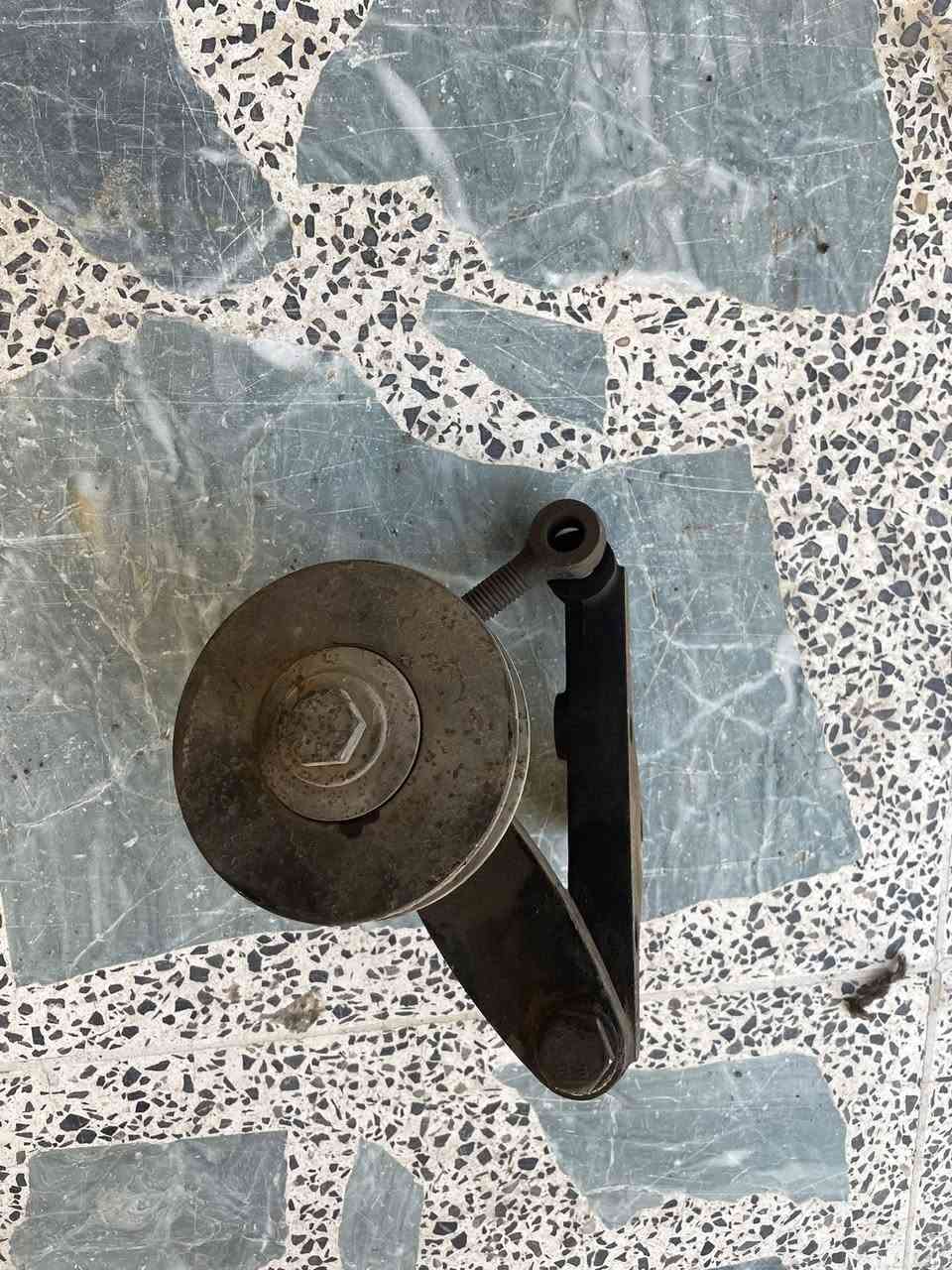 للبيع 
ادوات مان صقر تفصيخ 
***********
