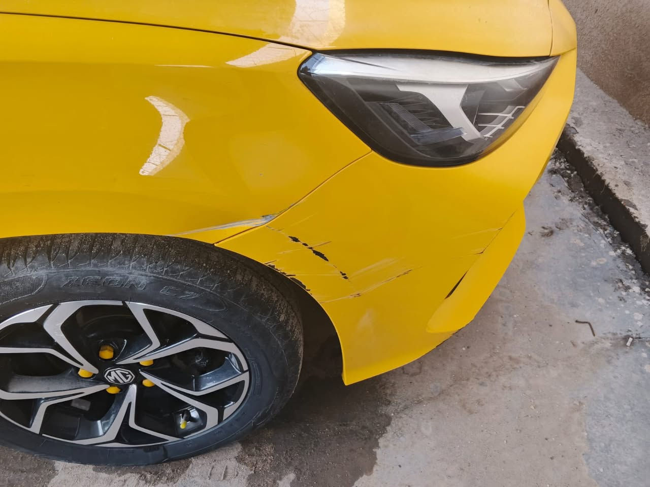 MG GT 2023
رقم اربيل 
ماشية 45 الف 
تبريد خلفي واشاره بالمري 
السعر 100 
مكلف بالنشر ما الي علاقة بالسياره 
رقم صاحب السياره 
***********
