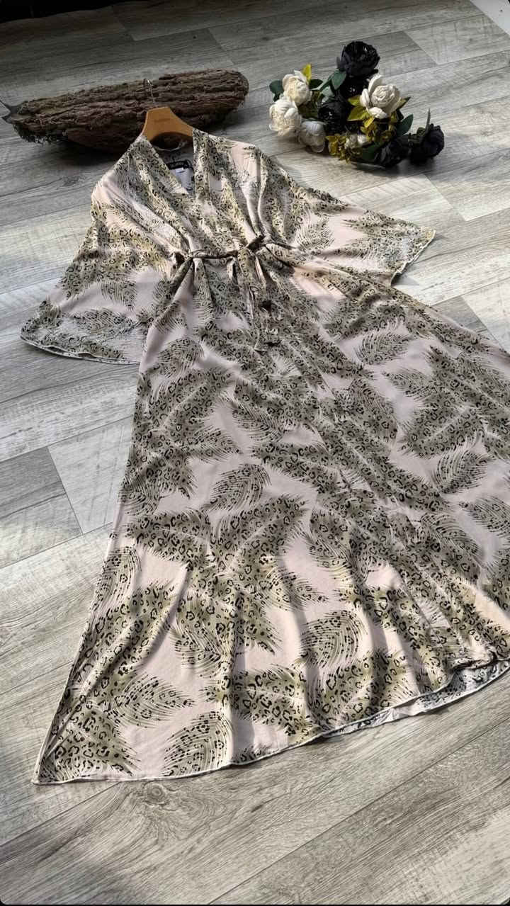 وصل كششخة العيييد 🥹🌛🌙⭐️
فيولا.. الأناقة والراحة تبدأ من بيتكِ! ✨
#دشداشة_نسائي__كلوشة
#السسسسسسعر_صااااااااااااارت_قطعة_15ألاف 
سارعوا بالحجز كمية جدااا محدودة
القياس _2xl_3xl_4xl_5xl
الخامه كشمير  درجه اولى
التوصيل الفين دينار داخل قضاء المسيب
التوصيل محافظات 6ألاف


**إذا كنت صاحب هذا الإعلان وتريد حذفه لأي سبب، رجاءا أرسل رسالة إلى الدعم الفني**