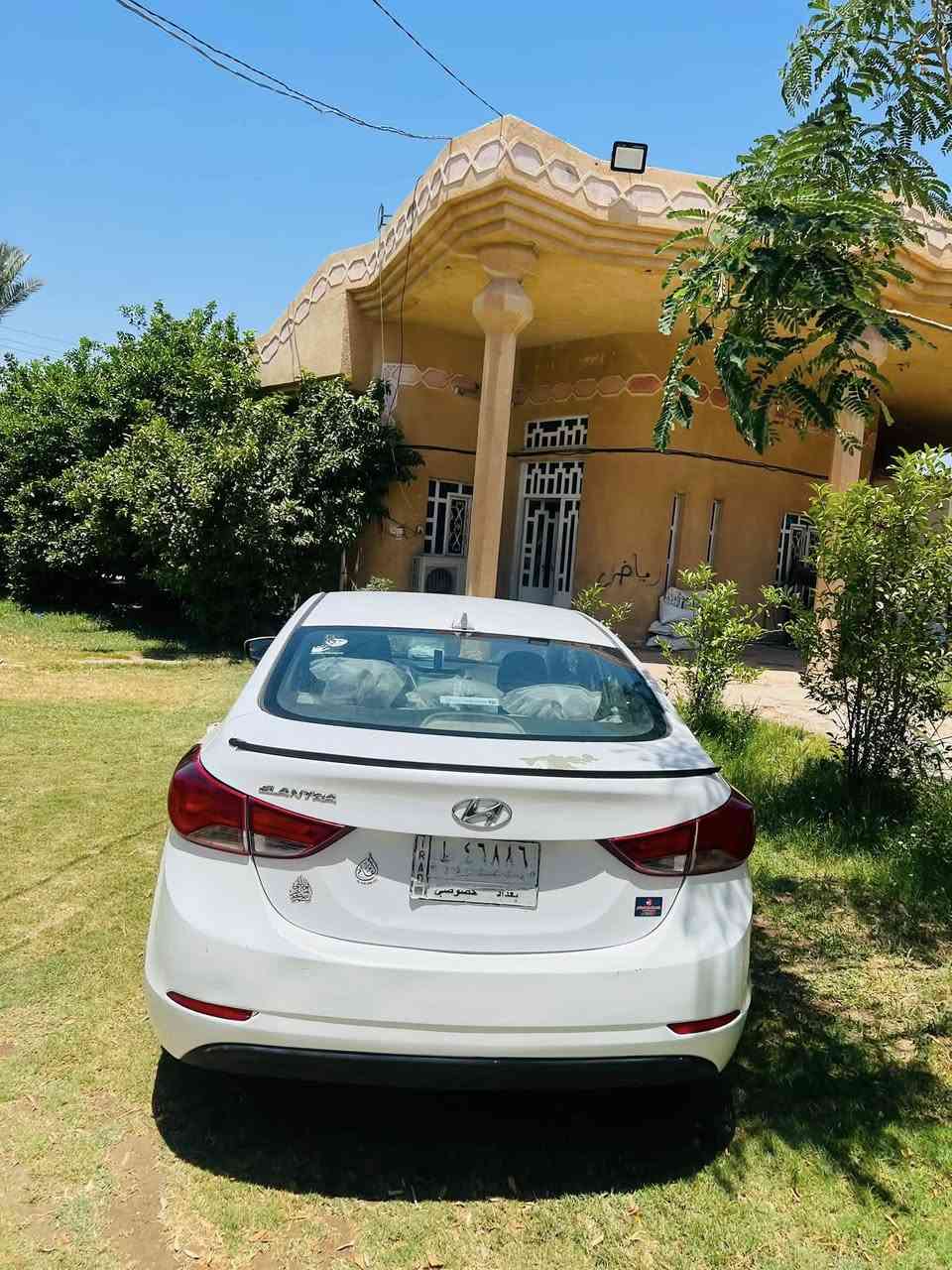 انترا 16امريكي محرك 1800دوش صبغ اقل من الحزام 
تكم غماره بدون 
السعر 100$
المكان بغداد 
***********
