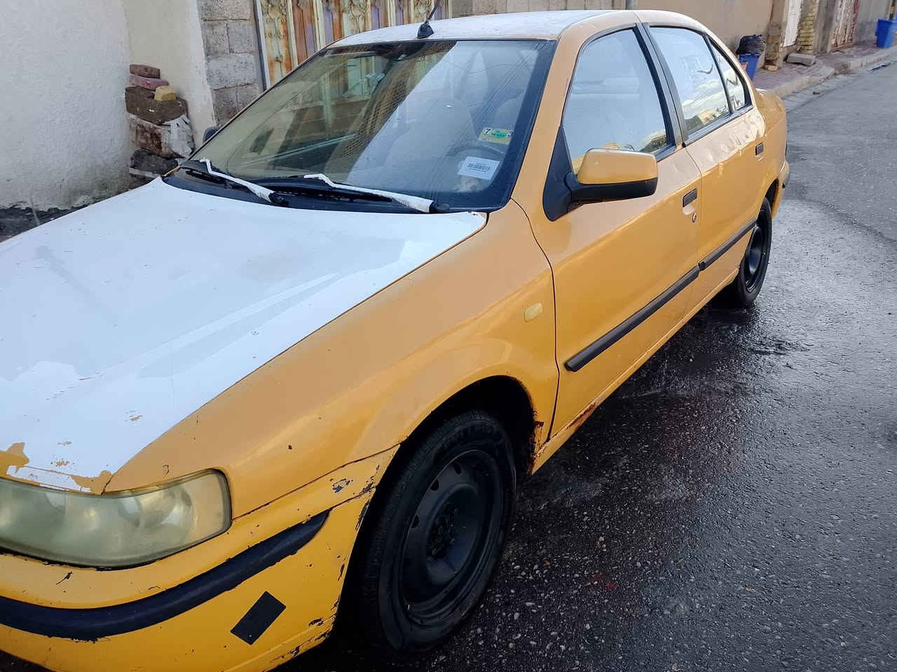 سمند البيع موديل 12 جهازه 
مكلف بنشر سياره جاهزه مكينه وكير خير من الله تبريد شغال تحويل مباشر راعيهه بلكوت ويريد يحول يعني بس تخابره گبل يحولك رقم صاحب السياره ***********
