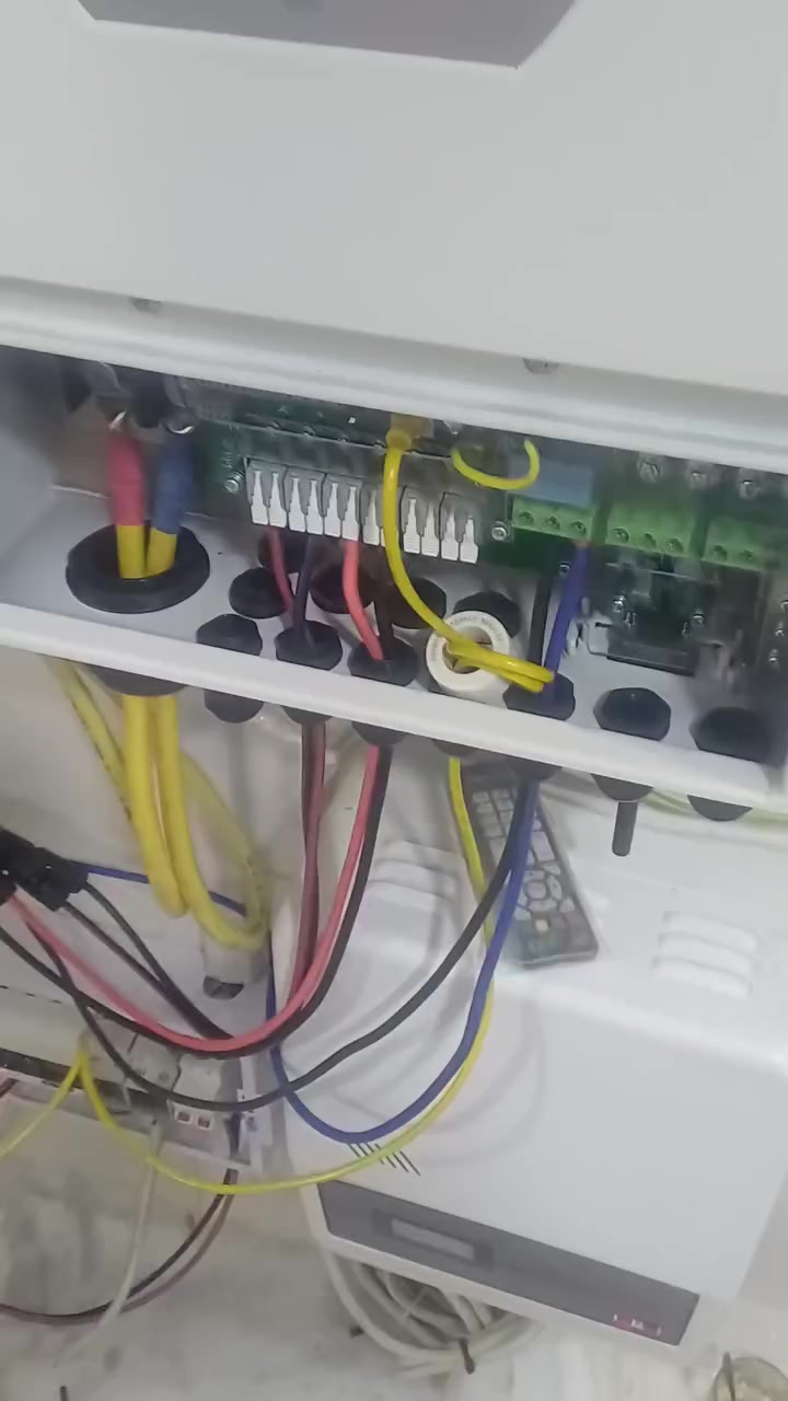 ربط انفرتر deye مع بطاريه تجميع JkBMS


**إذا كنت صاحب هذا الإعلان وتريد حذفه لأي سبب، رجاءا أرسل رسالة إلى الدعم الفني**