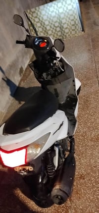سكنس فحل • نضيفه • باتري ناقص