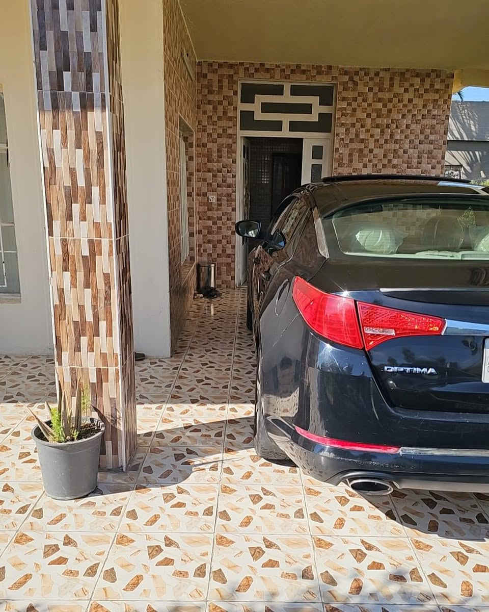 السلام عليكم 
#كيا اوبتما 2012 وارد امريكي .. مكينه 2400.الرقم بغداد . المواصافات..فول بصمه تشغيل  الابواب بصمه .. حساس امامي خلفي..بنوراما ..خزن مقعد ..كشن تدفئه تبريد  .دواخل لون بيجي جلد….. #الضرر  حادث امريكا جاملغ #خلفي وصبغ اربع قطع جاملغات خلفيه وقبق الجنطه وباب خلفي توحيد لون
مكانه #الانبار 《الخالديه 》

السعر 105💲 وبيه مجال 

 ☎️***********الاستفسار
