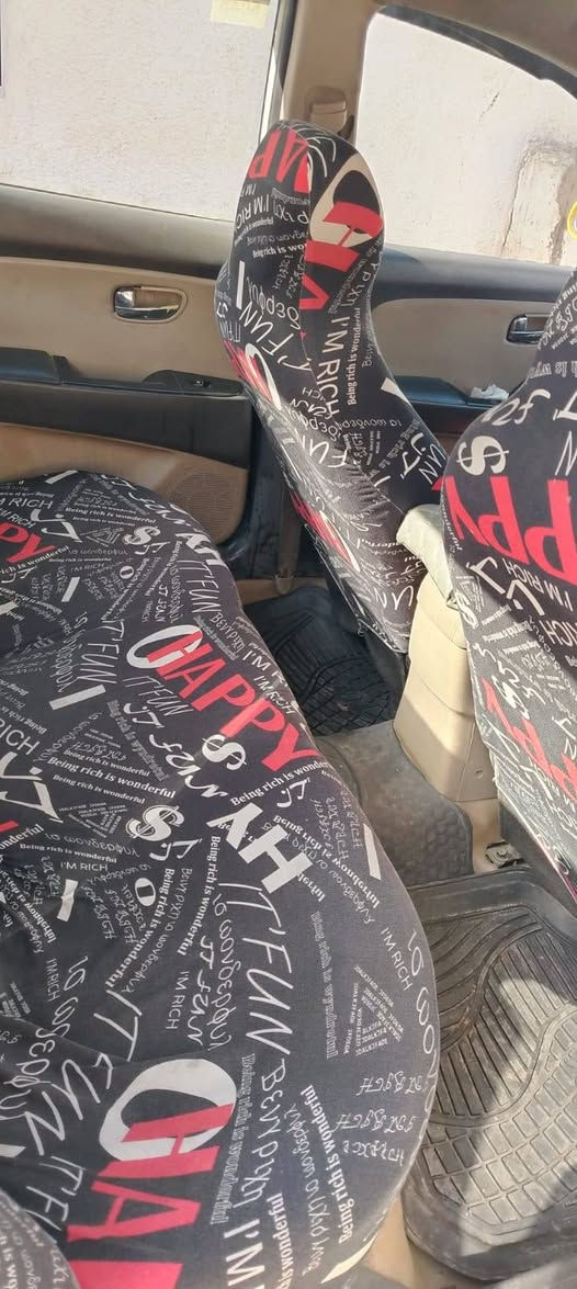 السلام عليكم النترا خليجي ٢٠١٠ محرك ٢٠٠٠ ضربتها جاملغ جهة السائق واصل للغد ..سياره جاهزه ان شاءالله تعال وشوف بعينك شرط الفحص السعر ٨٤ ورقه مكاني شارع فلسطين بأسمي *********** بياع شراي ما ابيع شرط التحويل وبيها مجال حق الجيه
