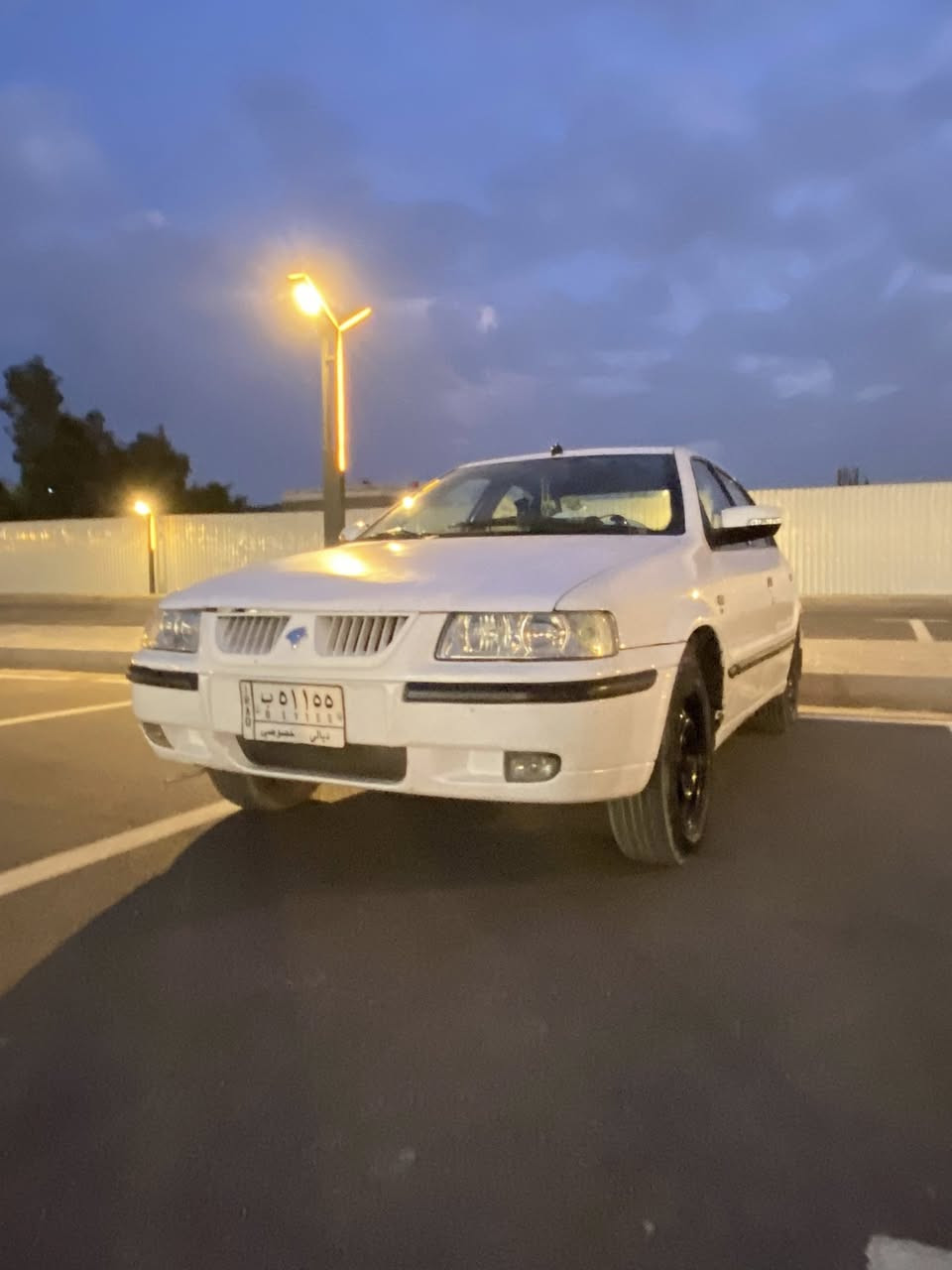 سلام عليكم سمند ٢٠١١
سياره نصبتها حلوه 
كير ومكينه جدد 
شاشه سستم سماعات واير دمام مربوط نقص دمام بصندوك 
تخم تاير جديد 
سياره حلوه 
تدفئه تبريد 
دوشمه جديده 
حماوه صفر 
ترايك مال زيرو 

مكان بغداد 

***********
