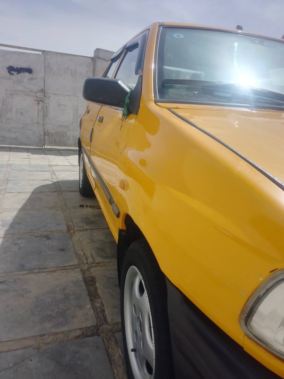 السلام عليكم
سايبه للبيع موديل ١٨ سياره جاهزه من كلشي من گير محرك 
حداديه تخم تاير بيه ضربه جاملغ مكان ناصريه الغراف 
استفسار على الرقم ***********
