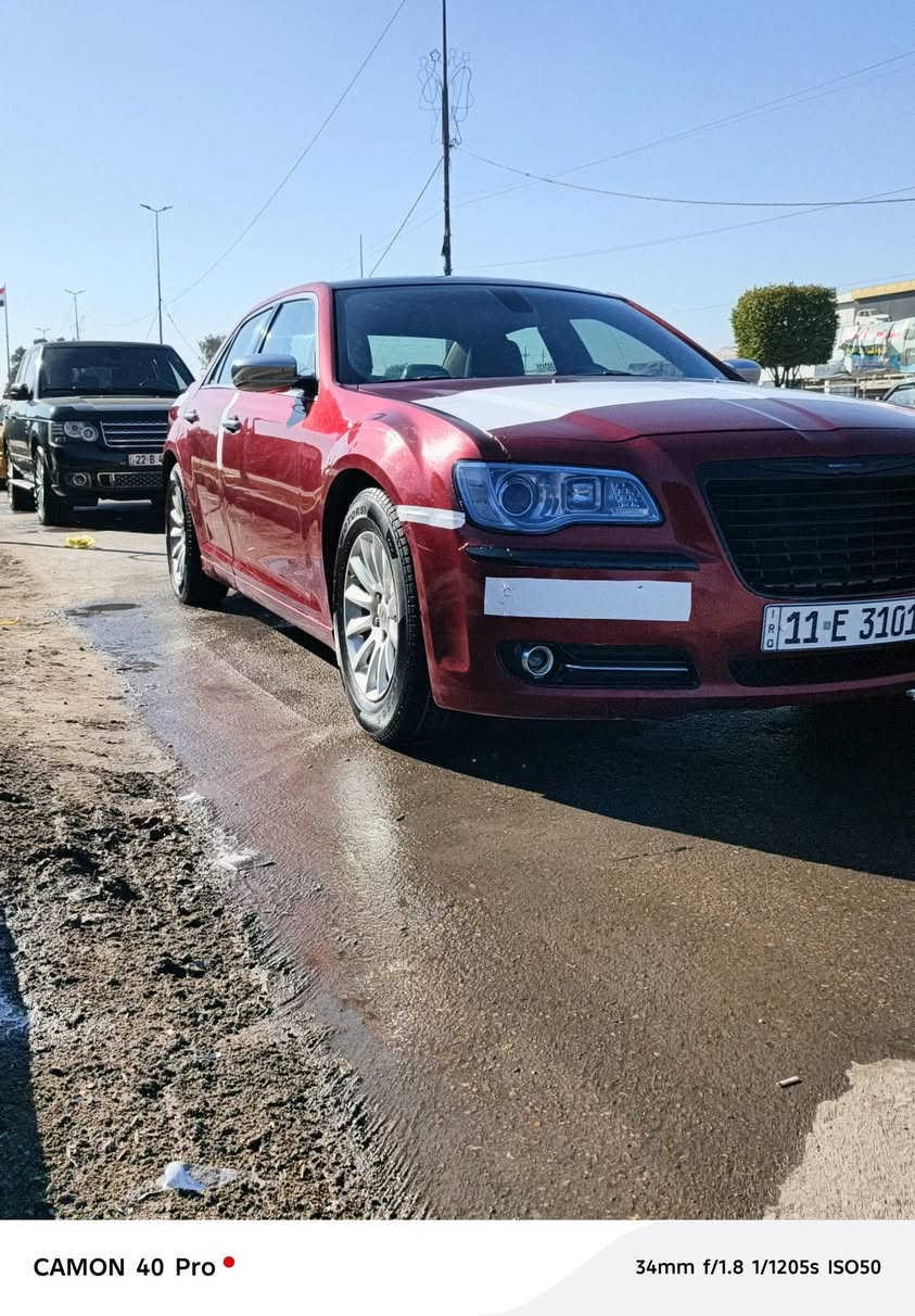 السلام عليكم اوباما موديل 2012 أصل رقم بغداد إنكليزي بسمي فول مواصفات تو ويل مكينة كير تبريد تخم تاير كلة جديد
حادث جاملغ خلفي بدون دواخل السعر ١٤٨ وبها مجال 
مكاني بغداد ***********
