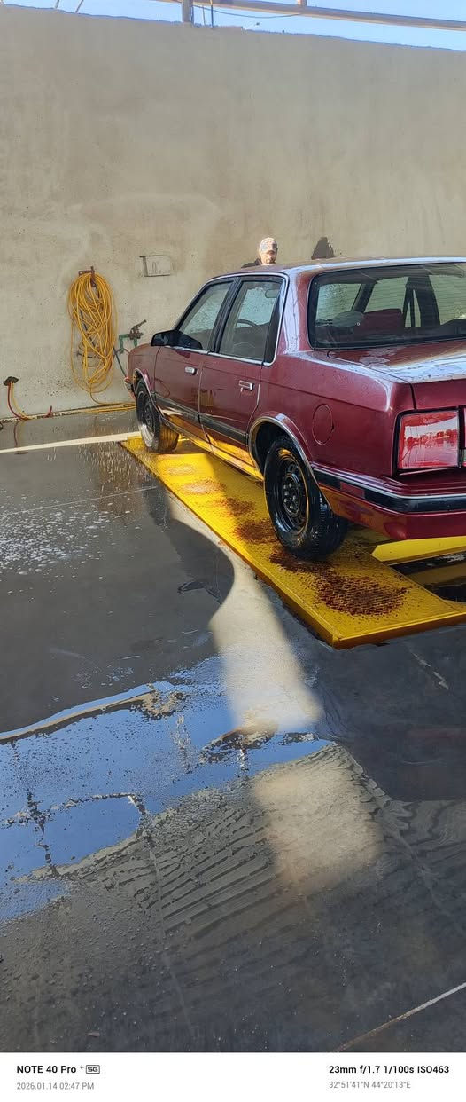 اولدز موبيل نضيفه جدا عله وضع الشركه لا ضربه ولا معجون مصبوغه فقط جماليه فرن درجه اولى منضومة تبريد كامله رقم بغداد دولي سياره مال جناي متعوب عليها الله شاهد سعرها 48 وبيها مجال مكاني بابل ***********اومراوس نرهم
