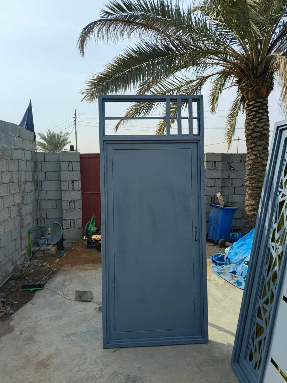 حدادة الاخوين 
كافة أعمال الحدادة وبأسعار مناسبة أبواب شبابيك مـحجرات سـقائف ديكورات واجهات محلات مراجيح وكافة أعمال الحدادة للاتصال او الواتساب ***********
***********
كربلاء سيد حسام الحداد
