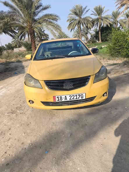 سلام عليكم من رخصت صاحب الكروب بي وايدي جي 3 فول موصفات سياره احلا من صور وجاهزه عل اخر حبايه كير مكينه تخم تاير تبريد ثلج تدفئه صدر امامي صدر خلفي كله جاهز مابيه نقص سياره كفاله عامه بيه ضربه بجاملغ الامامي جهت سايق ومسحوب والباقي كفاله عامه شرط السونار وشرط التحويل مراوس بئوبتره او بيع 50 وبيه مجال بسيط رقم ***********
