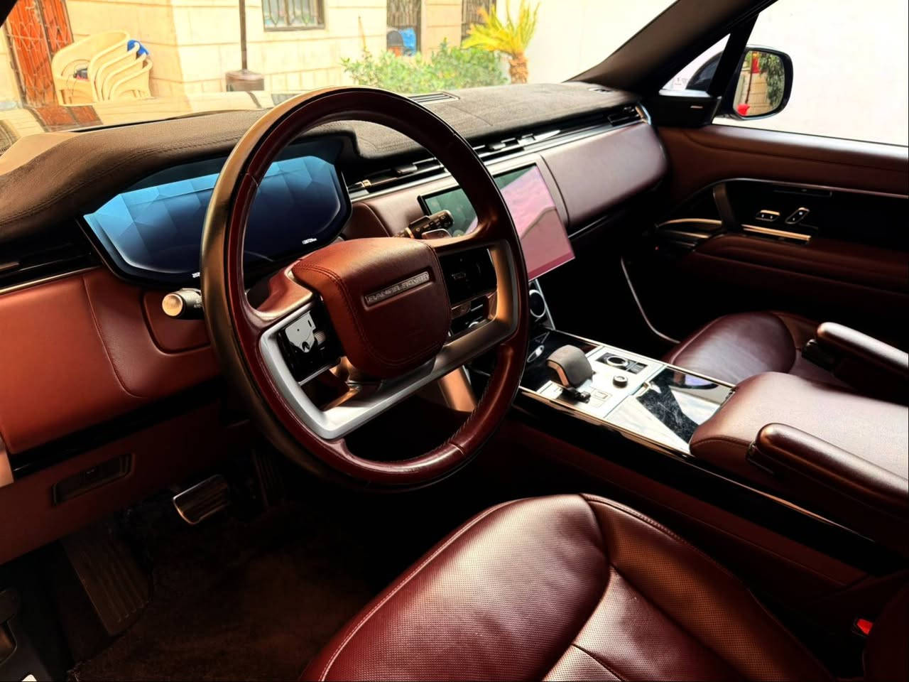 رانج  🔥 Range Rover Vogue P400 2023🔥

🤝لمعرفة السعر اكتب (  رانج  او 2023 )🤝
__________________________
🚗النوع:  Range Rover
💯  الفئة : Vogue P400
🔥🎗الموديل:2023
💯المسافة المقطوعة: 28 الف كيلو
🌐 السيارة سردار ضمان خمسة سنوات صيانه دوريه بلوكالة تخم تاير بيرلي و مغلفه ppf السياره صار بيها صبغ شبر بلبنيد
⚔️ مكان السيارة بغداد
🔥 المحرك 6 سلندر 
☎️للاستفسار اكثر :
اتصال   ***********
