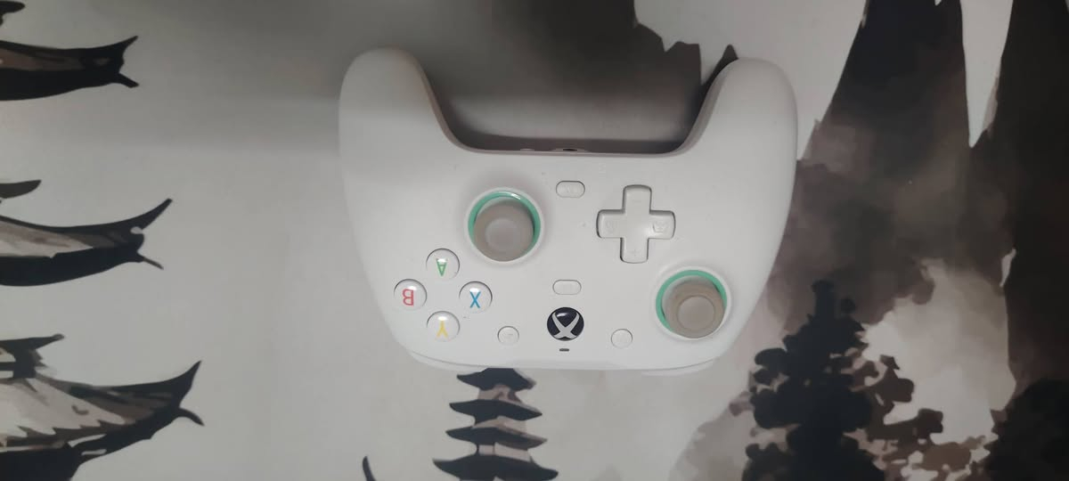 السلام عليكم ورحمة الله وبركاتة  غراض بيسي للبيع
.2ماوس باد

. 2كيبورد

2ماوس

UPS

وسماعه 
 ويده اكس بوكس اصليه 
السعر كلهن100الف
التواصل وتساب ***********

او خاص
