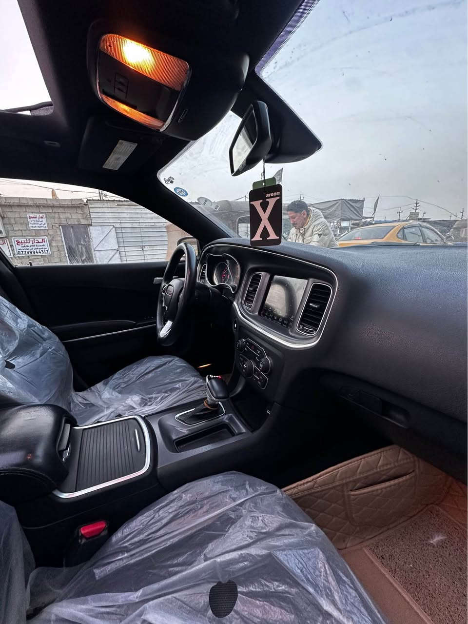 جارجر 18 كلين مكفوله من الشخط والبارد والصدعه والصبغ جديده بمعنى الكلمه 
ماشيه 67 
التواصل *********** عمارة, ميسان
