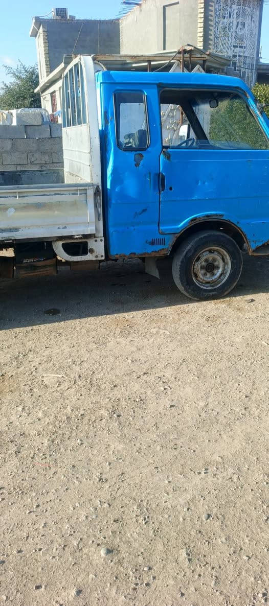 سلام عليكم كيه موديل 1996 رقم صلاح الدين رعية موجودة سنوية مجده وصل ما رقام موجود  ***********
