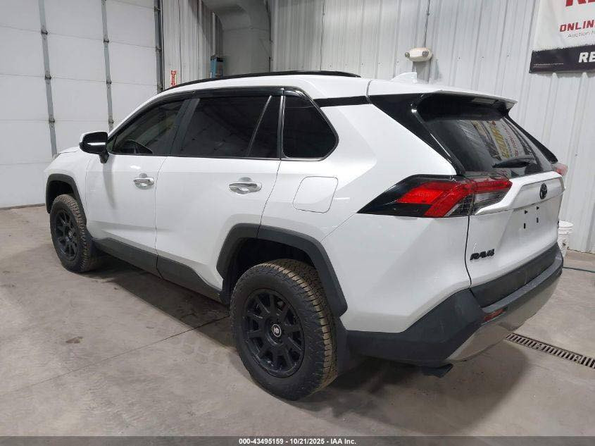 سلام عليكم راف 4 لمتدد فول 1/1 كلين بدون اي حادث 2024 مكفوله السياره من الشخط دخول جديد ماشيه 17 الف كيلوو مو ميل رقم انبار شهداء بأسمي السياره جديده جديده 
سعرهاا 320 
***********
