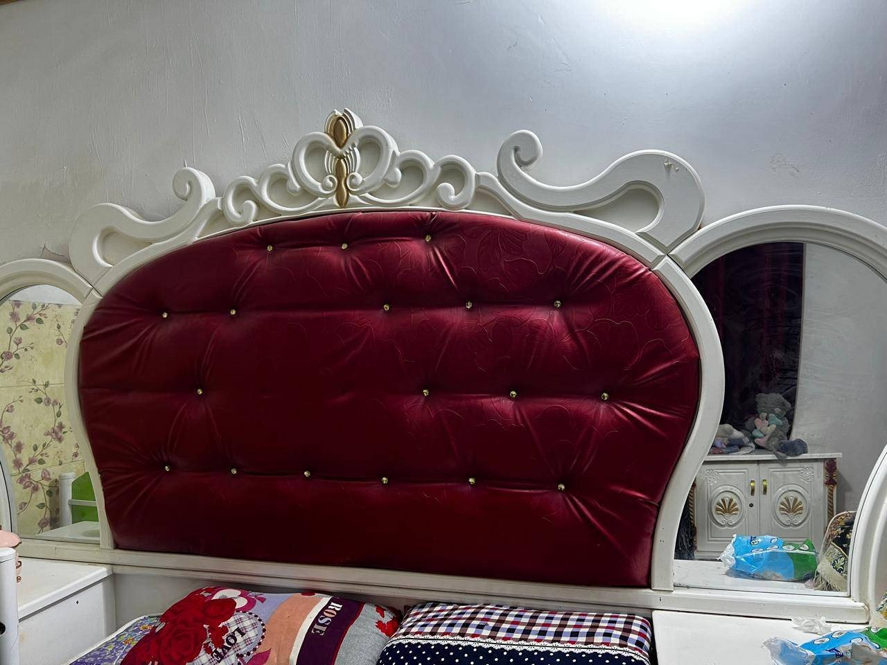 غرفة نوم للبيع السعر مليون وربع وبيها مجال وياها ميز ابو مراية للتفاصيل اكثر خاص المكان ذي قار غراف ناصرية, ذي قار


**إذا كنت صاحب هذا الإعلان وتريد حذفه لأي سبب، رجاءا أرسل رسالة إلى الدعم الفني**