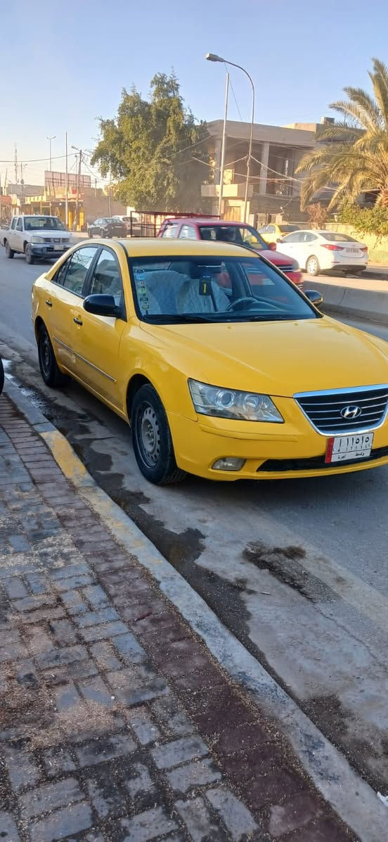 السلام عليكم سوناته خليجي 2010 مكينه 2400 كير خمس نمر سياره احله من صوره حداديه خير من الله تدفه تبريد تخم تاير جديد ***********وذا ماعجبتك عبر منشور
