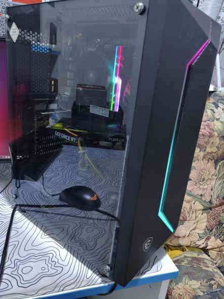 Ryzen 5 5500
ram 32 DDR4 3200 g.sikll
m.p b450 msi 
gpu rtx 2060 super 
m.2 256
p.s 650 w 
كيس من msi كامل 
طبعا هاي تجميعه للبيع وحدها او ويا شاشه 
موصفات شاشه كيكابايت 
200 هرتز
25 بوصه 
ips 
بيها سبيكر خارجي 
مستعمله فقط اسبوع 
جديده كامل ملحقات 
سعر شاشه فقط 165 الف
سعر تجميعه 625
اذا تريد فقط تجميعه موجود فقط شاشه موجود اثنينهن هم موجود 
مراوس ماعندي
توصيل موجود
وتساب فقط 
***********
