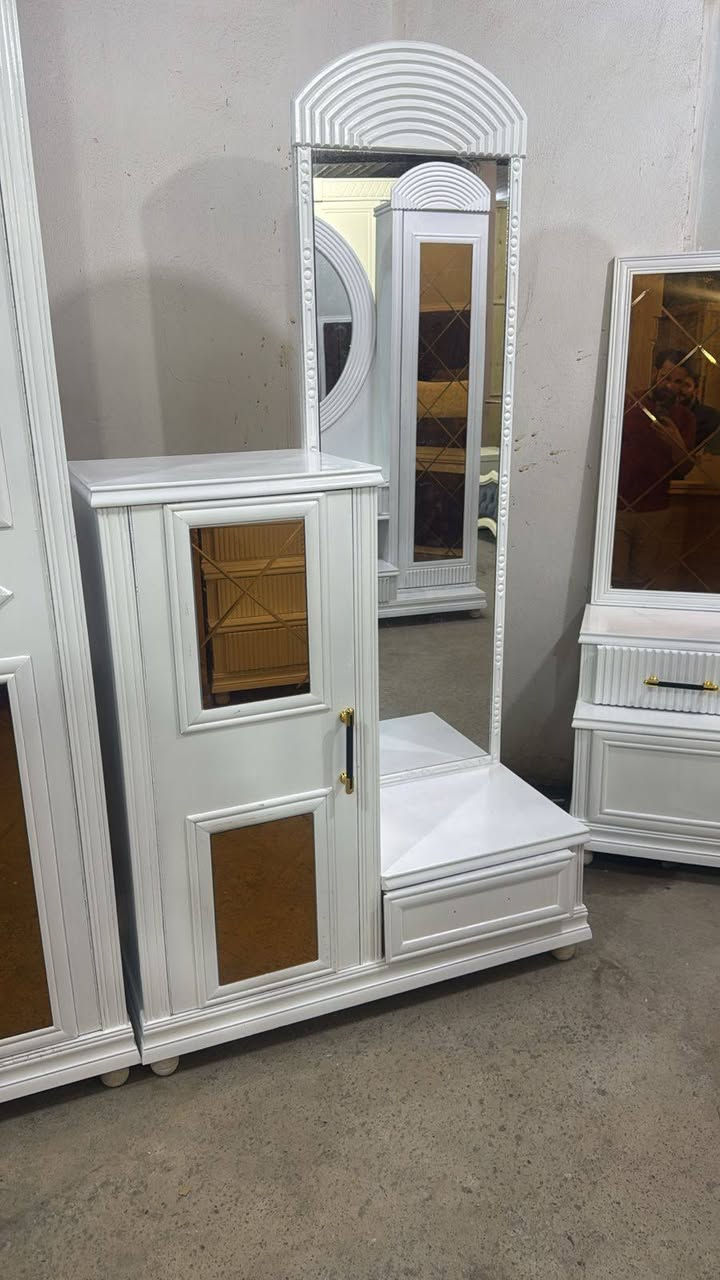 معرض الميار للاثاث المنزلي 
غرف صاج عراقي فصال تركي   
الصبغ الابيض حراري درجه اولى
#بل #قسط المريح   18 شهر

بدون مقدمه 
 لحاملي بطاقة الكي كرت الرافدين

العنوان القيارة قرية اجحله
***********

***********
للتواصل عل ارقام التاليه
