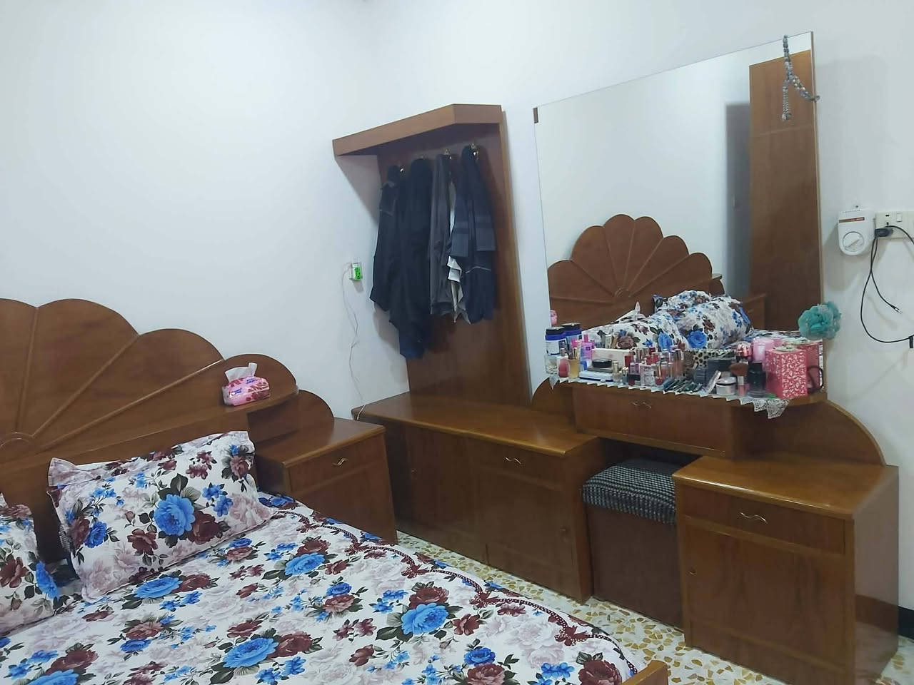 غرفة نوم للبيع نظيفة السعر والمكان على الخاص


**إذا كنت صاحب هذا الإعلان وتريد حذفه لأي سبب، رجاءا أرسل رسالة إلى الدعم الفني**