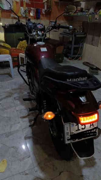 السلام عليكم 
للبيع هاوجي هارلي موديل 2023 مسجل لوحة انكليزي وكامل بعده اخو جديد ماشي 4الف فقط نظافة كما موضح بالصور 
السعر 2650 وبي مجال المكان عانه الاستفسار ***********
