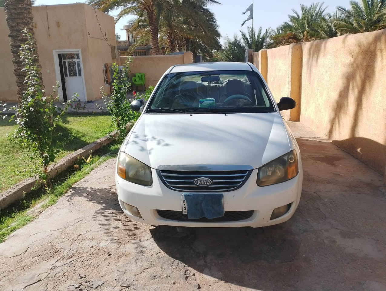 السلام عليكم سياره سيراتوا موديل 2009 مكينه 1600 دكشن عالي بيه تلحضيات ب دور خلفي السعر 78وبيها مجال حك الجيه للاستفسار اكثر عله هذا الرقم ***********
