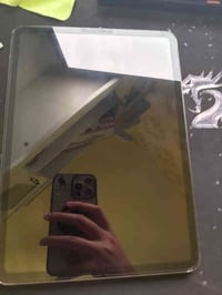 ايباد 256gb  11 pro رصاصي غامق M1  العنوان بغداد المنصور  المشكلة: الش...