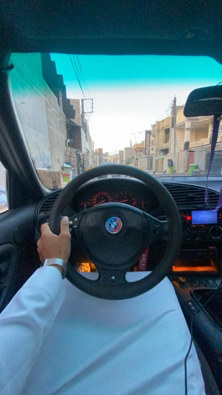 E36
موديل91
مكينه 20مسكر تفرعاته مال28 
ضفيره سيمنز عقل سيمنز برمجه عليها كزوز رياضي كي ان 
كير عادي شور شفت
اكسل قفلة3/23ثمن براغي
مري m دعاميات m دركه m دوسm
الويل شنايزر جديد  حجم17
غرفته 80/100نضافته كهربايته كله شغاله  كلوب جنطه كلوب بنيد كلشي بيه يشتغل وبلادي  رقم بغداد  الجديد  
تنته جام  طكتين  لوحيده تجي هيج جام 
سنتر لوك  اربع بوب وجنطه وقبق بانزين
وتبريد بس فانن 
سعر 58 وبيها مجال للشراي 
واي نقص بيها ينزل من سعر لين هيا مابيه نقص كلشي شغال بيه 
***********

