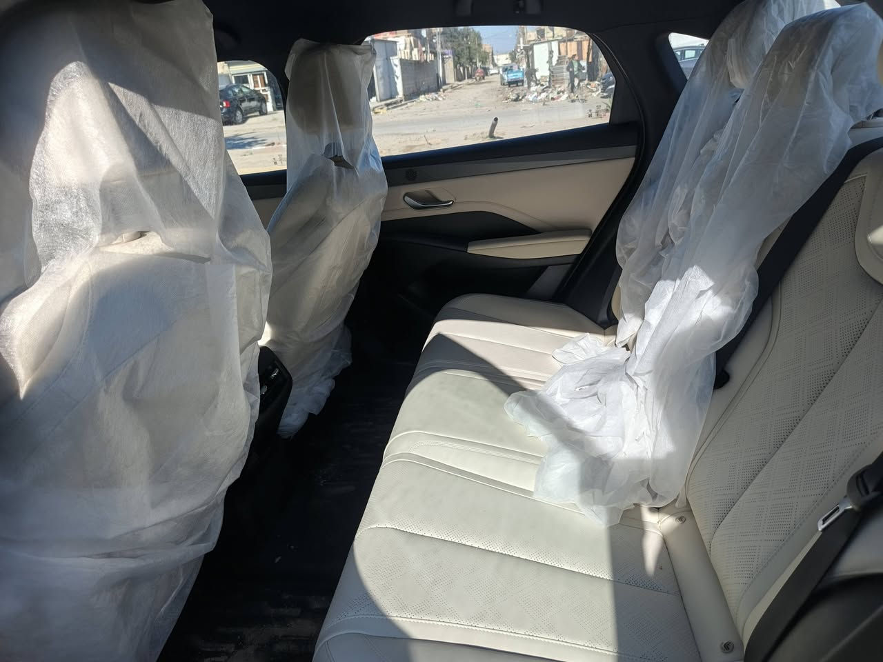 توفر بي واي دي كن بلص موديل 2025
اليكم المواصفات: 

انتبه السياره : هايبرد & بانزين & كهرباء يعني التفويله الوحده بانزين نمشيك 2100 كيلو
سعه التانكي 65 لتر
موديل 2025
حساسات
حجم المحرك 1.5
شاشه اصليه
كامره خلفيه
هند بريك كهرباء
دشبول شاشه ديجيتال
اوتو هولد
مفتاح التشغيل بصمه
تشغيل عن بعد تحكمات مقود
اوامر صوتيه
منفذ طاقه
منافذ شحن
جلد حياكه
دخول ذكي
3 وضعيات قيادة
اشاير بالمري
تتسع المقصورة ل 5 ركاب
المقاعد جلد رياضي
اريل نفكيتر
اناره داخليه LED
لد امامي LED
قطعتين تبريد
مثبت سرعة
حجم الاطار 16
مانع تزحلق
شاحنه خلفية
كير كرستال 
البطارية ليثيوم الاقوى والاطول عمرا في عالم الهايبرد
بصمه مع كارت 

للاستفسار : ***********
السعر : 18.400.000 دينار عراقي فقط
