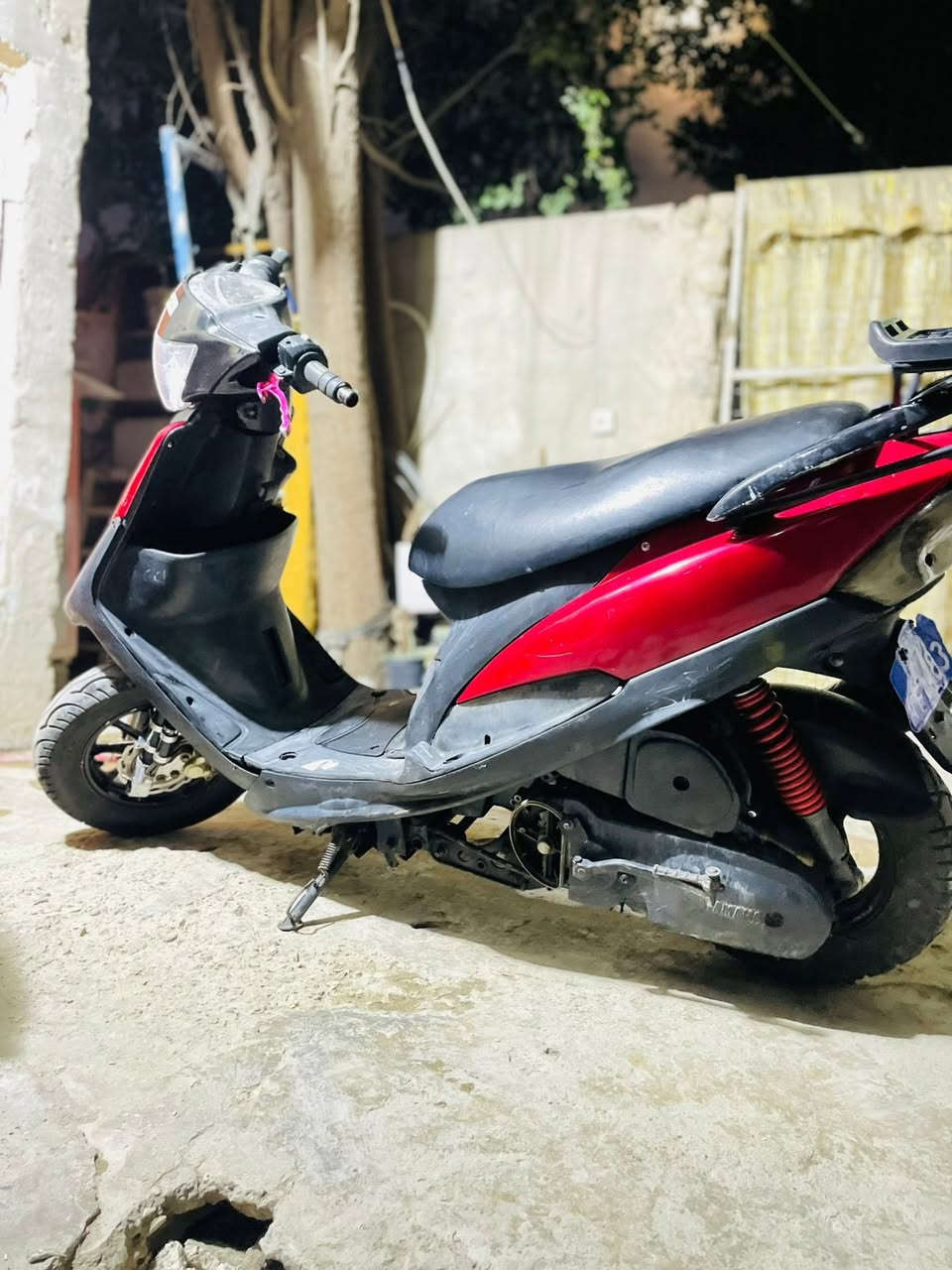 لام عليكم دراجه ماكس عدله للبيع دراجه خير من الله اي نقص مابيها لا تنقص ولا تبخر وا باتري كاعد يراد باتري تشتغل سلف هسه تشتغل هندر واحد راديدها ب 400 وبيها مجال مكان بغداد الحسينيه الراشديه رقم مبايل *********** بي واتساب هم
