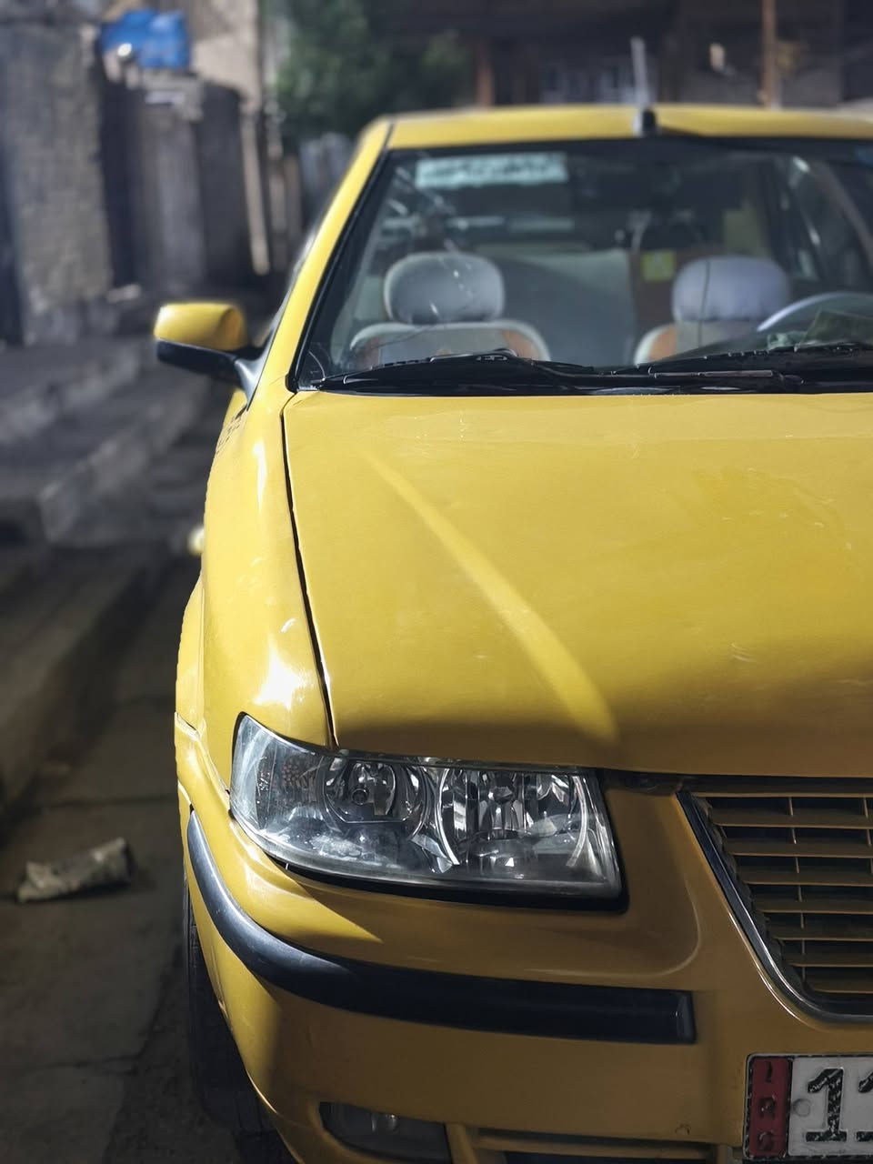 سمند 11 للبيع سيارة جاهزه وغرفتها حلوه مال جناي كير مكينه خير من الله تبريد شغال تخم تاير

بيها جامغ ايمن معمر وبنيد رش أثر شخوط 

السعر 38

مكان بغداد الأمين الثانيه

***********
