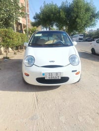 للبيع كيو كيو رقم بغداد الإنكليزي بسمي سياره جديده حيل.ماشيه ٥٢ الف بع...