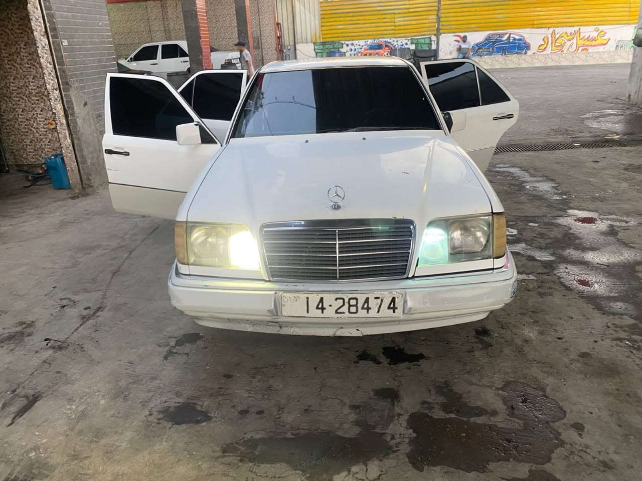 بعد اذن الادمن 
سياره مرسيدس بطه للبيع المستعجل
ماتور قرش ونص ٢٠٠٠
السياره تمتك
شصيات فحص
موديل ٨٦ محوله ٩٥
ترخيص سنه تأمين سنه
كوشوك وكاله جنط جديد السياره مو ناقصها الا وجه دهان 
السعر ٢٨٠٠ ولارا مابقصر معه
تواصل مسنجر او واتس اب ٠٧٧٠٤٥٤٥٢٢


**إذا كنت صاحب هذا الإعلان وتريد حذفه لأي سبب، رجاءا أرسل رسالة إلى الدعم الفني**