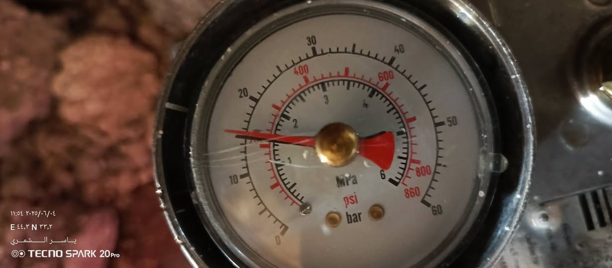 السلام عليكم
اليريد سباك شغل درجه أولى بشراف اكبر مهندس عندك اني حاظر 
اذا يصير خلل بلعمل واني السبب اخسرلك المواد
***********
تصفير ارضيات  تفليش صب لاش
