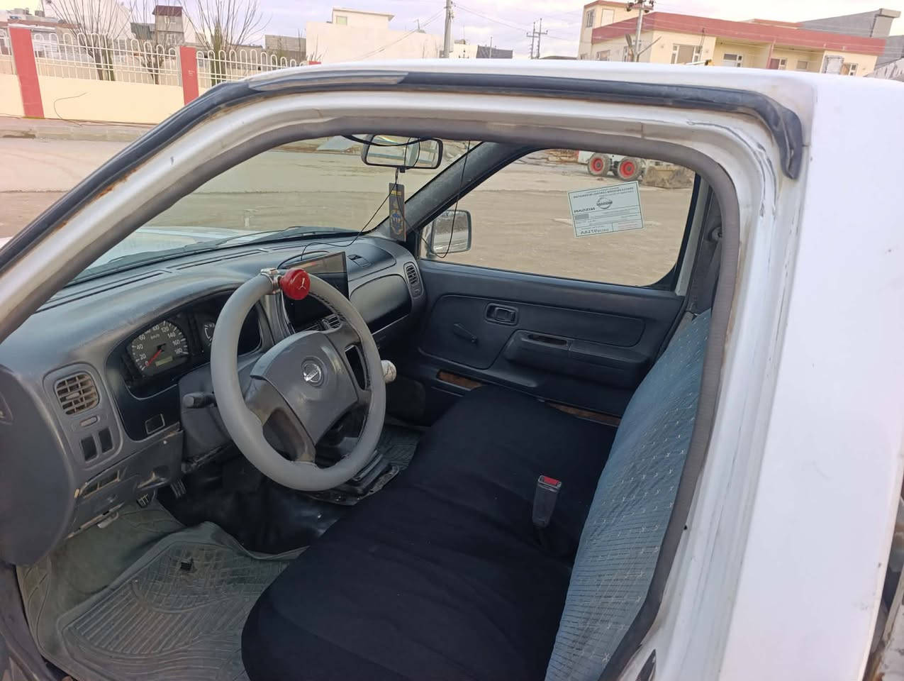 نیسان 2001 ئاڕم پلاستیک تەنها پاوەرە گێڕو مەکینه و ئەکسل شاشە ئایپاتەو کامێرا بەشەرت ئاڕم و ئەوەلیات و بڕاوەو غەرامە بەشەرت سعری 48 گەڵا
***********
***********
