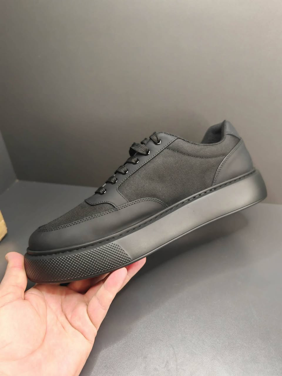 حذاء قطعه خرافيه  برادا ايطالي 
قياس 44 
السعر 130 الف


**إذا كنت صاحب هذا الإعلان وتريد حذفه لأي سبب، رجاءا أرسل رسالة إلى الدعم الفني**