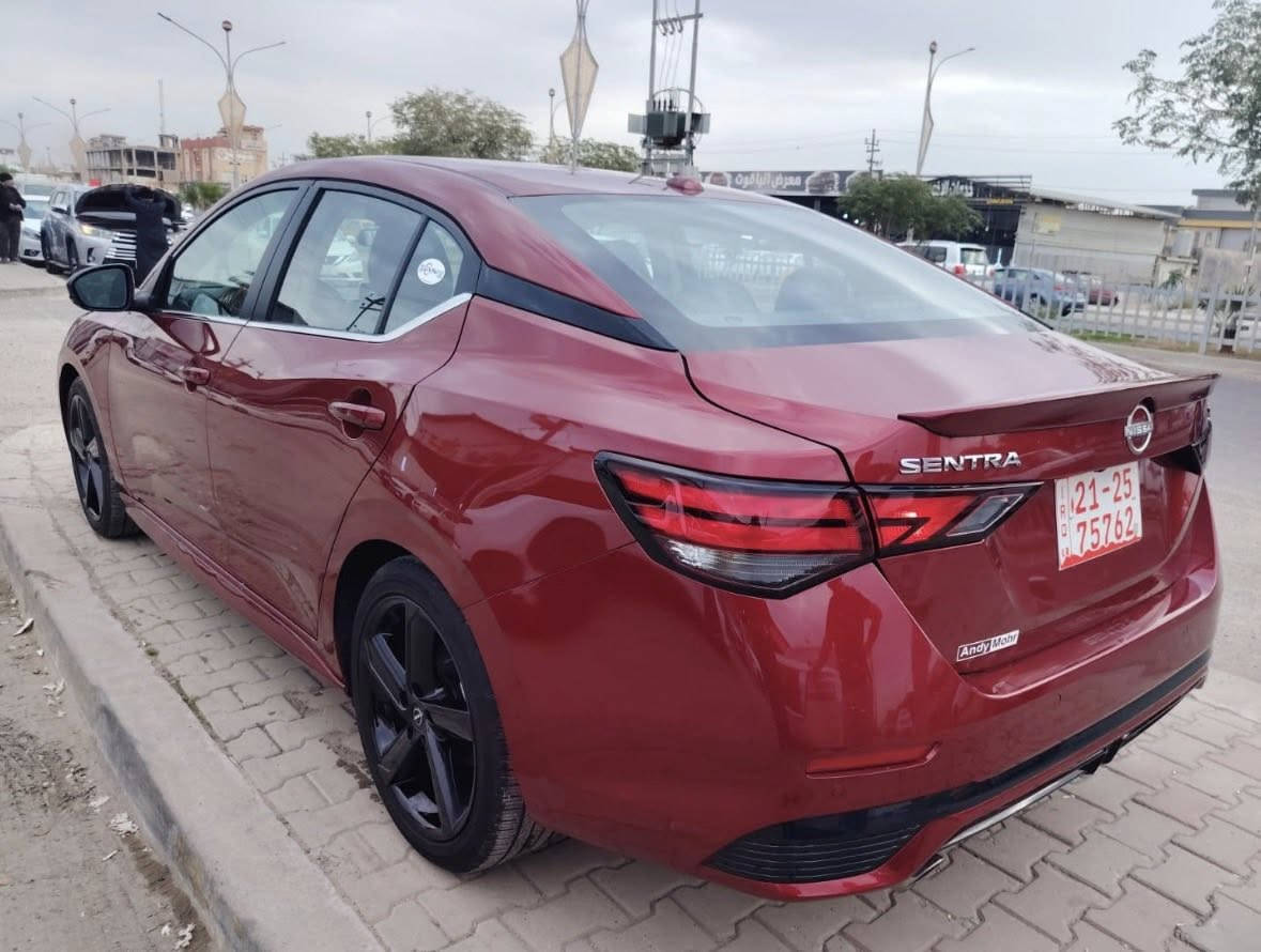 *تحية طيبة لجميع المتابعين *
للبيع نيسان سنترا موديل 2024
مواصفات SR ،العداد 9 الاف ميل. 
رقم الشاصي 3N1AB8DV1RY335163

المواصفات SR
دخول ذكي.  
بصمة تشغيل ،وتشغيل عن بُعد. 
رادار امامي وخلفي وجوانب. 
كاميرا خلفية. 
حساسات. 
نقطة عمياء. 
مانع انزلاق. 
كراسي هيتر. 
فول تحكم استيرن. 
نظام ECO. 
نظام توقف. 
ويل اسود. 
أشاير بالمري. 
ومواصفات اخرى كثيرة. 

الضرر 
تبديل قطعة واحدة بنيد تجاري. 
چاملخ طرف السكن بي بارد جدا قليل. 

جميع إرباكات السيارة سليمة وبلادية. 
شاصي السيارة سليم 100%100 شرط الفحص. 

صور الحادث وتقرير السونار مرفقة في الاعلان. 

****السعر 145 $****

السيارة كاتي تترقم شمال العراق 
أربيل * سليمانية * دهوك

للاستفسار عن السيارة يرجى مراجعة معرض المربد لتجارة السيارات كركوك حي الخضراء شارع المعارض او الاتصال على الرقم ***********
