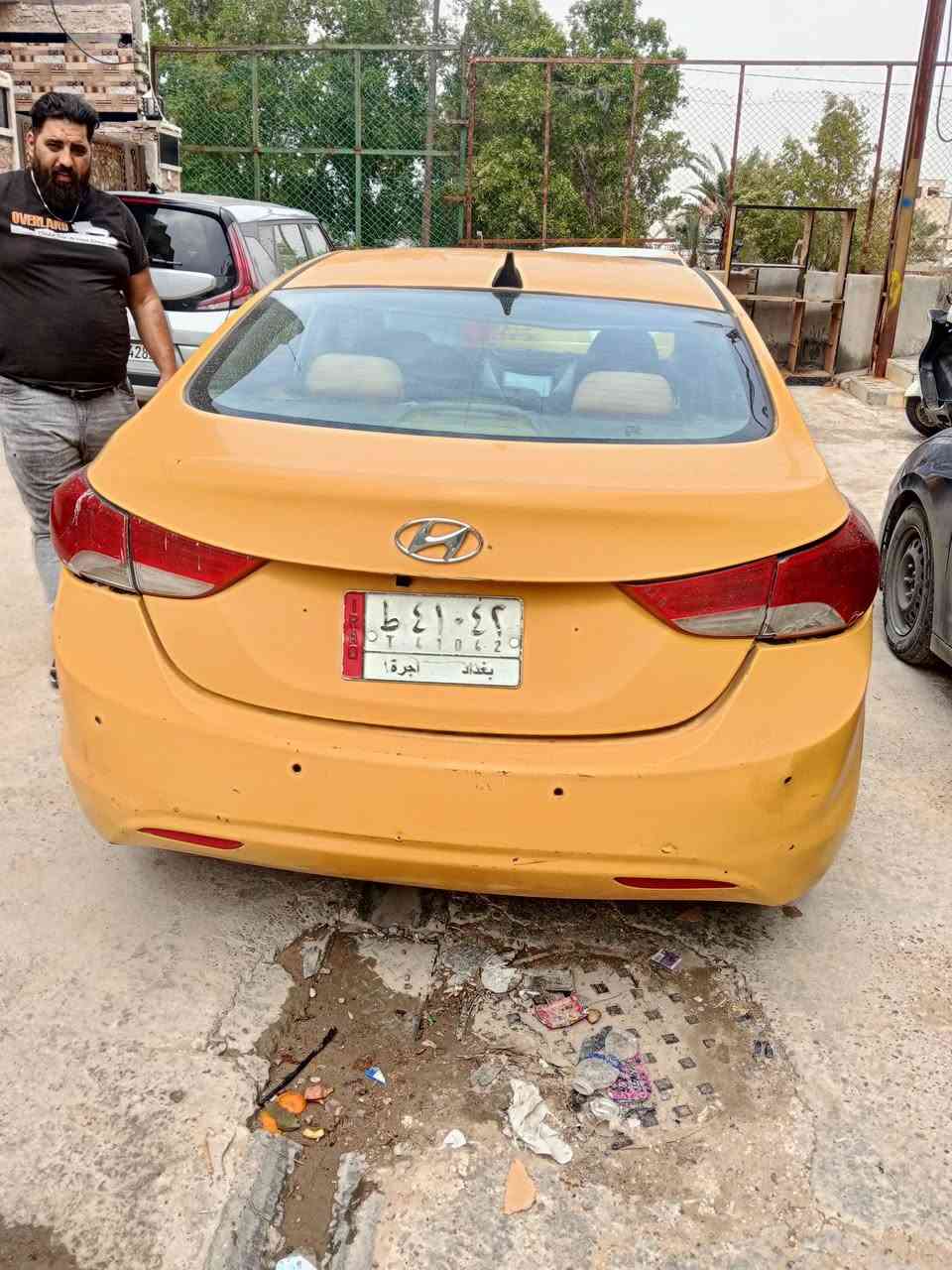 سلام عليكم شباب النترا موديل 2012
مكينة جديد تبريد جديد سيارة بأسمي هيئه مصغر رقم بغداد 
مكاني شارع حيفا
سعر 90 وبيه مجال 
الاتصال ***********
