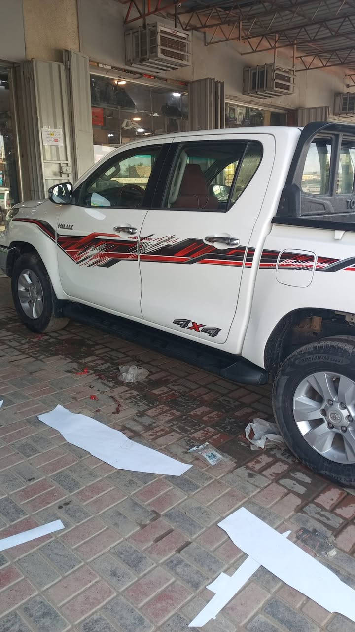 سلام عليكم فورويل موديل 2016كويتي باب الول مكفوله كفاله عامه سعر 250وبيه مجال مكان كربلاء ***********
